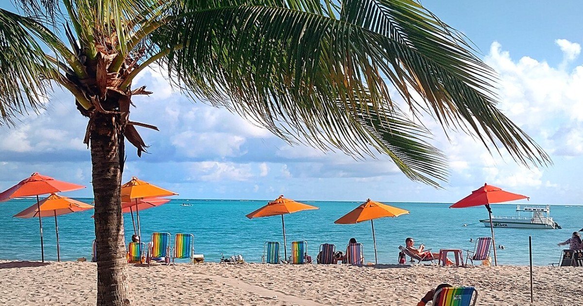 Piscinas Naturais de Pajuçara: guia completo do passeio de jangada em Maceió